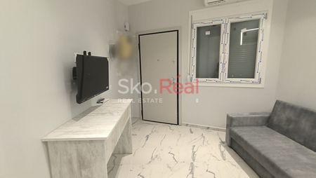 ΕΝΟΙΚΙΑΣΗ - ΣΤΟΥΝΤΙΟ ΑΝΑΛΗΨΗ ΘΕΣΣΑΛΟΝΙΚΗ - ΠΟΛΥΤΕΛΕΣ ΔΙΧΩΡΟ ΣΤΟΥΝΤΙΟ 26 ΤΜ - ΔΙΠΛΑ ΣΤΟ ΜΕΤΡΟ ΑΝΑΛΗΨΗΣ - Φωτογραφία 2