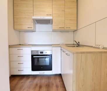 Pronájem bytu 2+kk • 40 m²Machuldova, Praha - Kamýk - Photo 2