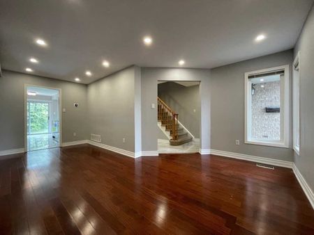 For Lease - 2550 Thomas Street Unit# 52, Mississauga, Ontario - Photo 4