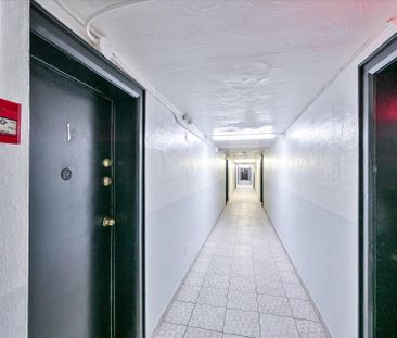 For Lease - 1169 Danforth Avenue Unit# 1, Toronto, Ontario - Photo 2