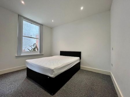 25 Ulsterville Avenue, Belfast, BT9 7AS - Photo 4