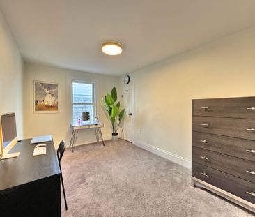 For Lease - 9 Fourth Avenue, St. Thomas, Ontario - Photo 4