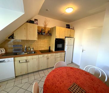 Location Appartement 4 pièces 94m² - Photo 6