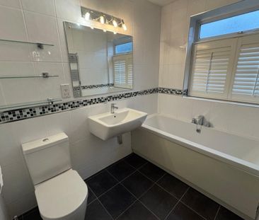 Somerleyton Avenue - Photo 1