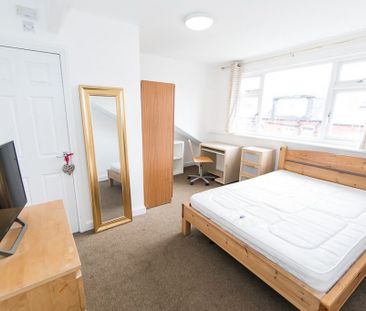 Langdale Terrace, Headingley, Leeds - Photo 4