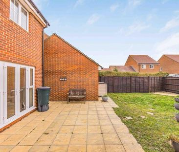 3 bedroom semi-detached house to rent - Photo 3