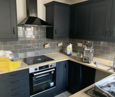 **NO DEPOSIT OPTION AVAILABLE** A recently refurbished terrace prop... - Photo 1