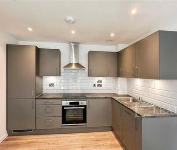 2 bedroom flat to rent - Photo 6