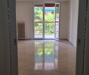 Ενοικίαση κατοικίας, 64 τ.μ., Αθήνα, 650 € - Photo 1
