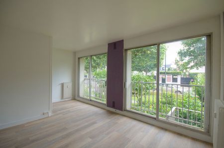 Location Appartement 1 pièce 22m² - Photo 2