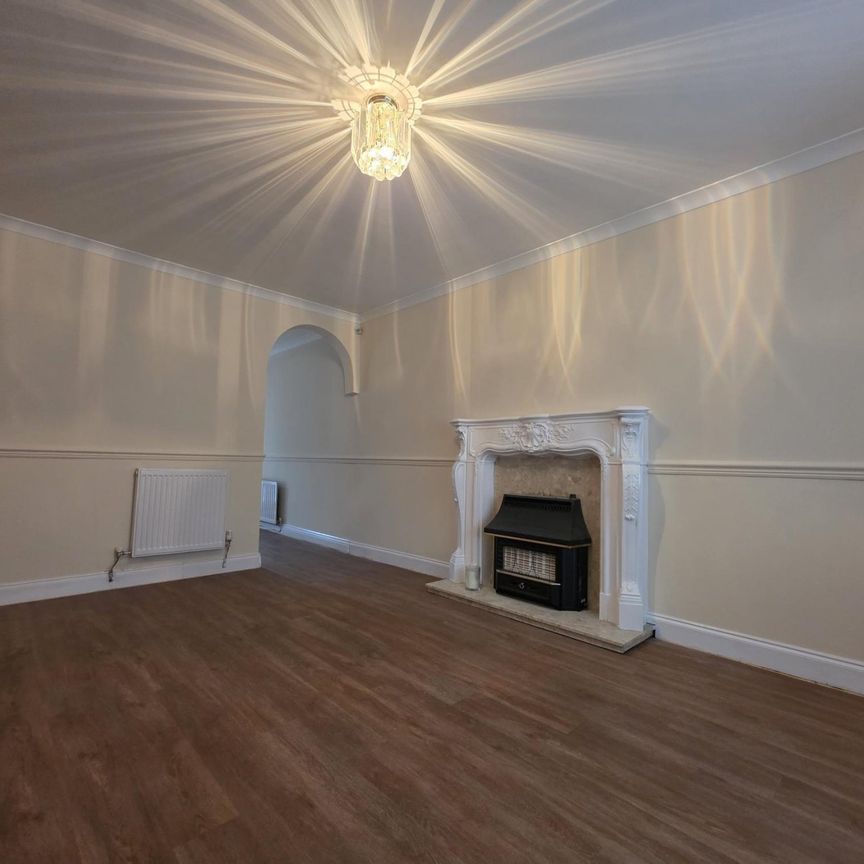 4 bedroom house to rent - Photo 1