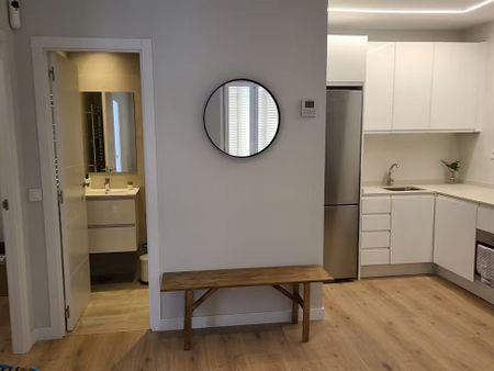 Calle de Palencia, Madrid, Community of Madrid 28020 - Photo 5