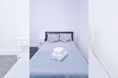 4 bedroom house to rent - Photo 5