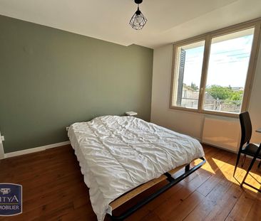 Location Appartement 5 pièces 104m² NIORT 79000 - Photo 5