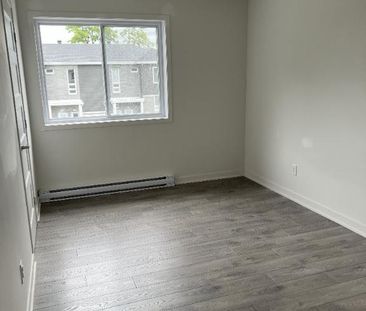 Condo 4 ½ St-Lin-des-Laurentides - Photo 2