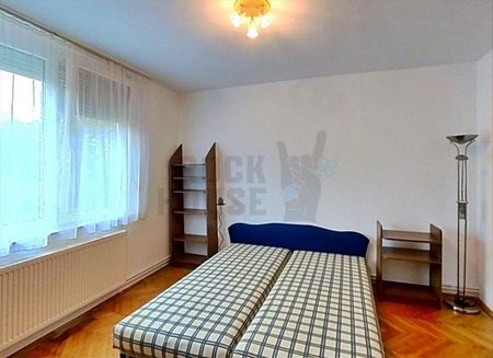 Kiadó részlegesen felújított lakás - Békéscsaba - Photo 5