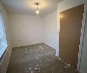 Lintott Gardens, Warrington, WA1 - Photo 2