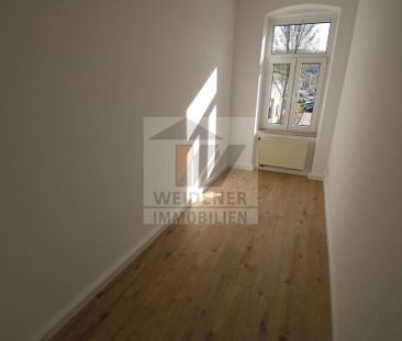 Sie suchen etwas Modernes? 2-Raum Wohnung mit neuer Einbauküche und neuem Boden! - Foto 2