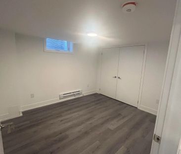 Detached Home For Lease | E9233423 - Photo 5