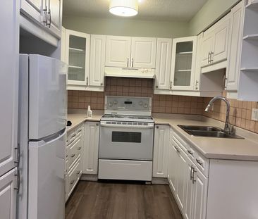 For Lease - 2929 Aquitaine Avenue Unit# 404, Mississauga, Ontario - Photo 4