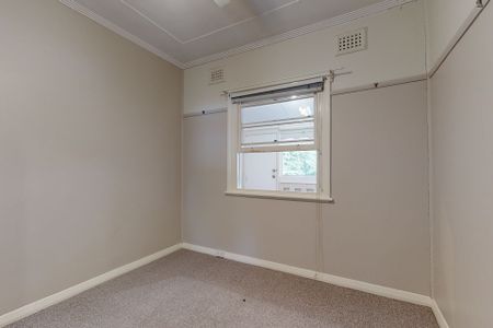 40 Lambton Road, Waratah NSW 2298 - Photo 5