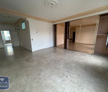 Location Appartement 4 pièces 103m² NICE 06000 - Photo 2