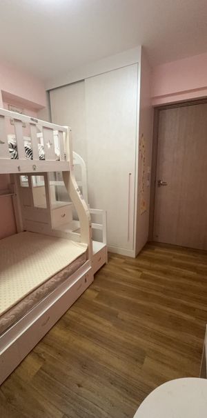 1 Bedroom HDB_FOUR_ROOM at Sembawang - Photo 1