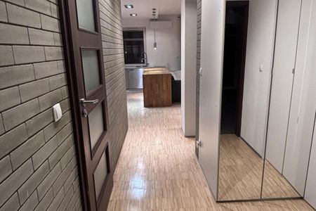 Warszawa, Wilanów, Miasteczko Wilanów, al. Wilanowska - Zdjęcie 2