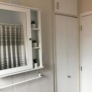 Logement lumineux, près de tout, libre dès maintenant - Photo 2