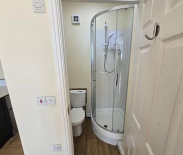 1 bedroom terraced house to rent - Photo 2