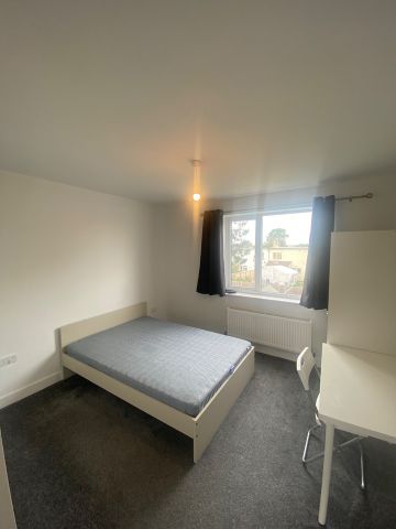 Crome Road - Photo 3