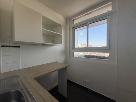 Location Appartement 1 pièce 32m² BOULOGNE BILLANCOURT 92100 - Photo 5