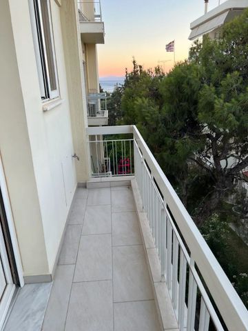 Διαμέρισμα για ενοικίαση Κάτω Γλυφάδα (Γλυφάδα) - Photo 4