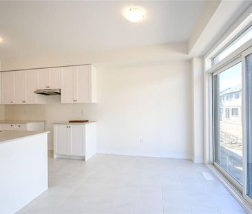 For Lease - 377 Provident Way, Hamilton, Ontario - Photo 5
