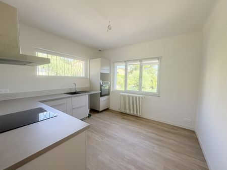 Location Appartement 3 pièces 99m² VENCE 06140 - Photo 3