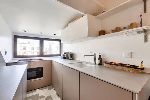 Location studio, Paris 4ème (75004), 1 pièce, 23 m², ref 85160446 - Photo 1