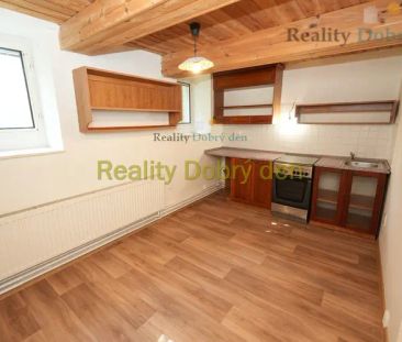 Pronájem 1,5 + 1, Cihla, Bochenkova, Opava - Photo 1