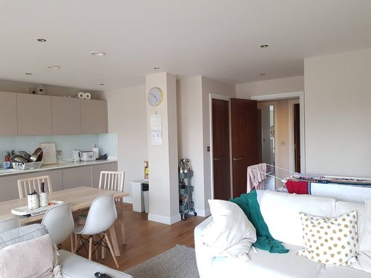 2 Bed Flat, Lyden Court, N19 - Photo 1