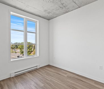 5200 Boulevard Henri Bourassa Ouest, Montréal, QC - Photo 5