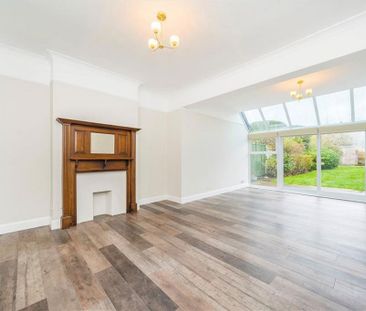 6 bedroom house to rent - Photo 2