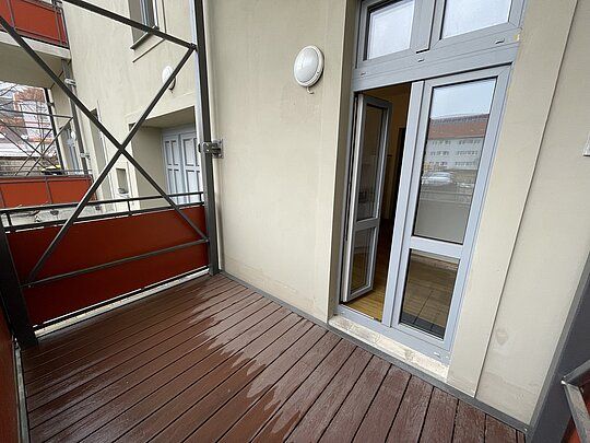 *Einraumwohnung höchster Qualitätsverbauung* mit EBK, Balkon, Echtholzelemente und SP - Photo 1