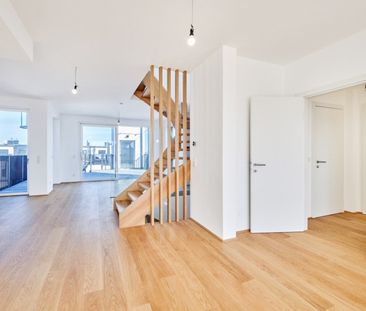 Familienwohnung in privatem Haus! Garagenplatz direkt im Haus! - Photo 6