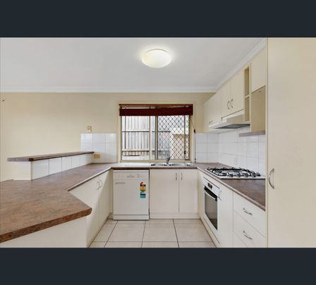 7 Faraday Court, Kallangur, Qld 4503 - Photo 1