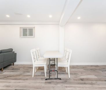 For Lease - 2673 Kingsberry Crescent Unit# 2, Mississauga, Ontario - Photo 2