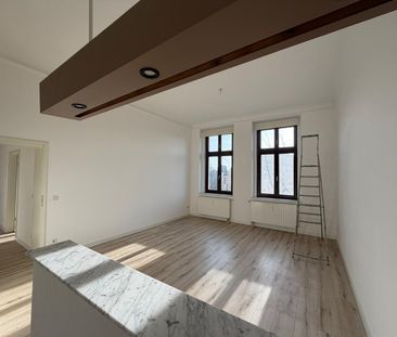 zentrumsnahe 3- Raumwohnung mit Balkon und Fahrstuhl in der Südstadt ! - Photo 4