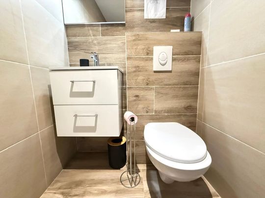 Location Appartement 2 pièces 29m² CANNES 06400 - Photo 1