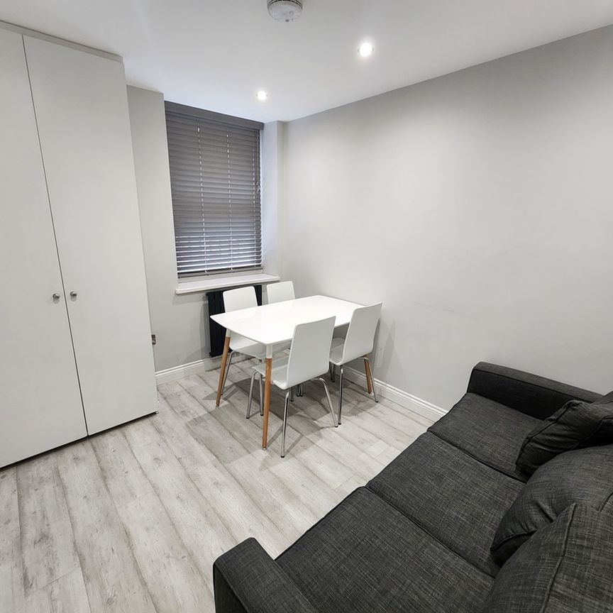 2 Bed Flat, Judd Street, WC1H - Photo 1