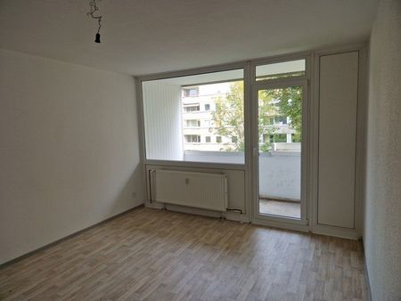 Gelegenheit: individuelle 3-Zimmer-Wohnung (WBS) - Photo 3