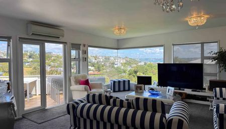 Seaviews, Lifestyle, Location! - Photo 5