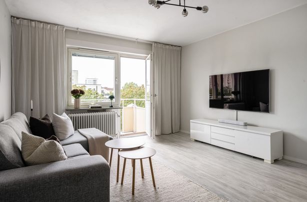 Ellen Keys gata, Hägersten - Photo 1